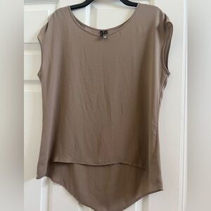 Brown blouse from a boutique